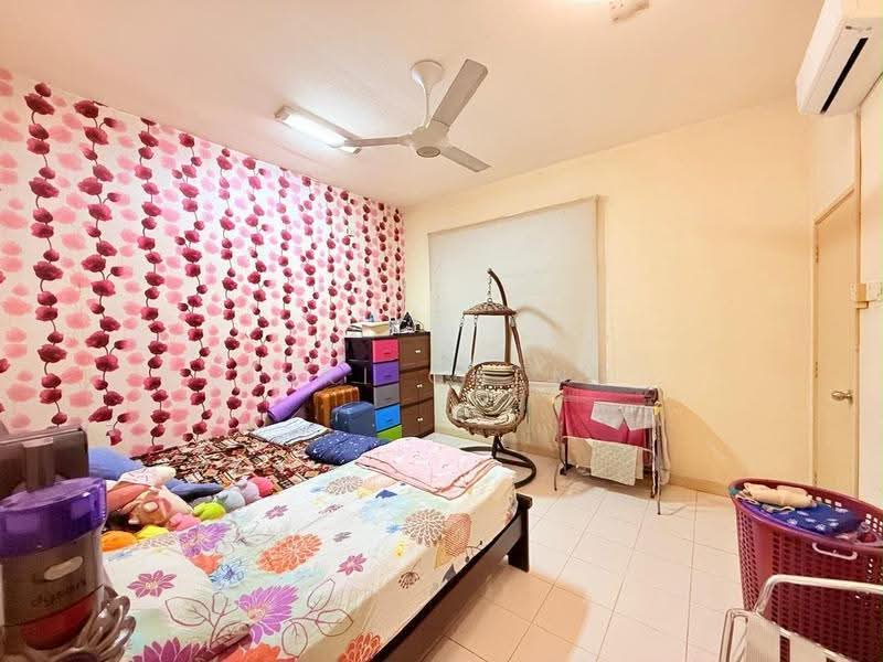 Rumah Bandar untuk Dijual di Johor Bahru (Johor) - Yuki Cheng - Bedroom - PropertyGuru.com.my
