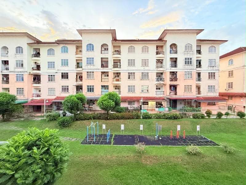 Rumah Bandar untuk Dijual di Johor Bahru (Johor) - Yuki Cheng - Exterior - PropertyGuru.com.my