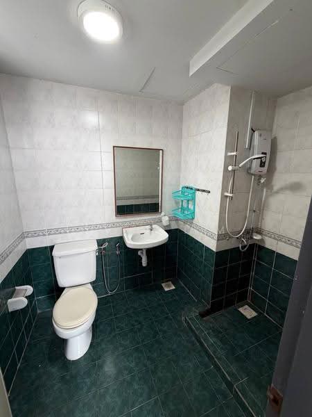 Condominium for Rent at Aster Court - Alvin Lim - Bathroom - PropertyGuru.com.my