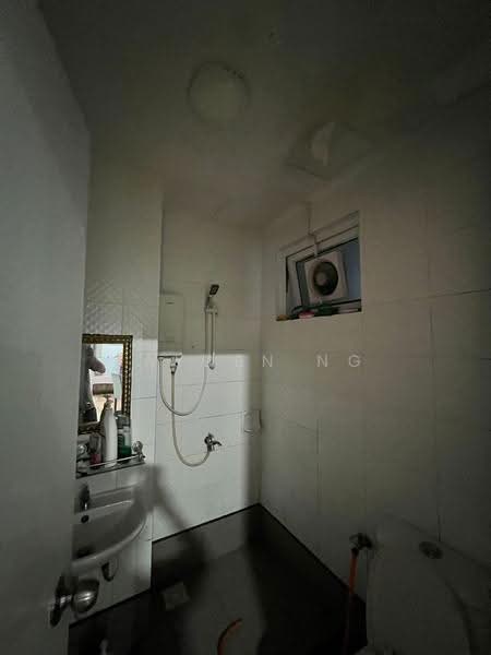 Apartment for Sale at Seasons Amara Larkin - Jayden Ng - Bathroom - PropertyGuru.com.my