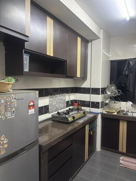 Flat for Rent at Flat Taman Ungku Tun Aminah - Basky Muniandy - Kitchen - PropertyGuru.com.my
