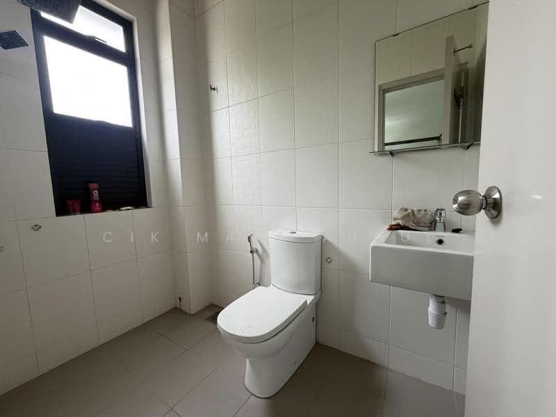 3-storey Terraced House for Sale in Taman Melawati (Ulu Kelang) - Cik Maya Abdul - Bathroom - PropertyGuru.com.my