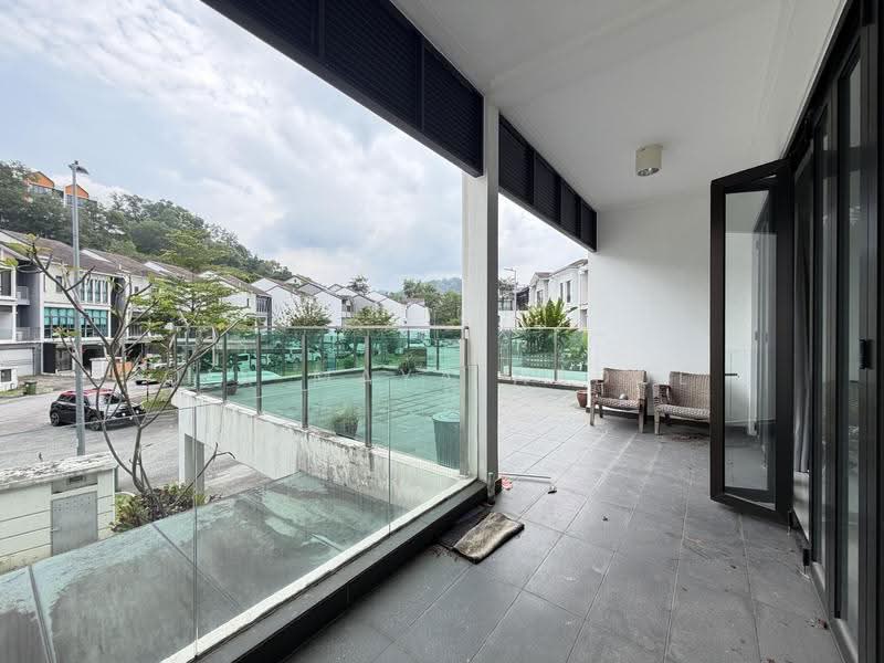 3-storey Terraced House for Sale in Taman Melawati (Ulu Kelang) - Cik Maya Abdul - Balcony - PropertyGuru.com.my