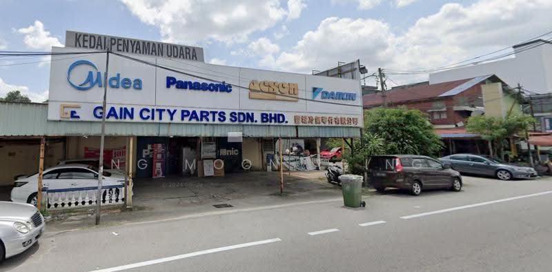 Shop / Office for Rent in Seri Kembangan (Selangor) - Ng Moon Tsing - PropertyGuru.com.my