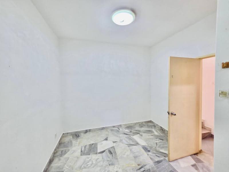2-storey Terraced House for Rent in Usj 20 (Subang Jaya) - Aziz Abdullah - Interior - PropertyGuru.com.my