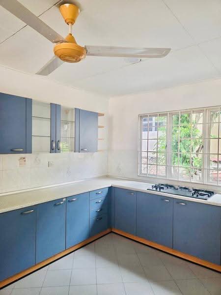 2-storey Terraced House for Rent in Usj 20 (Subang Jaya) - Aziz Abdullah - Kitchen - PropertyGuru.com.my