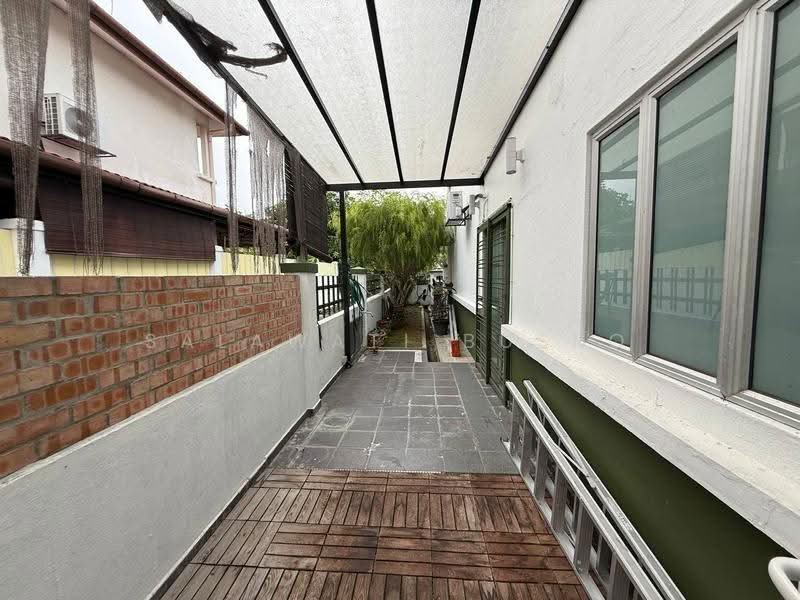 Rumah Teres 2-Tingkat untuk Dijual di Denai Alam (Shah Alam) - Salawati Busro - Exterior - PropertyGuru.com.my