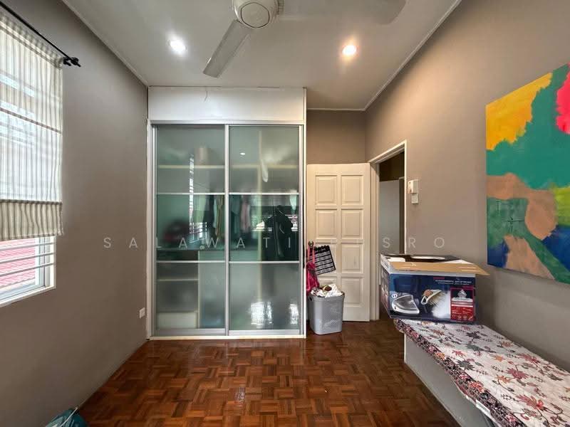 Rumah Teres 2-Tingkat untuk Dijual di Denai Alam (Shah Alam) - Salawati Busro - Bedroom - PropertyGuru.com.my