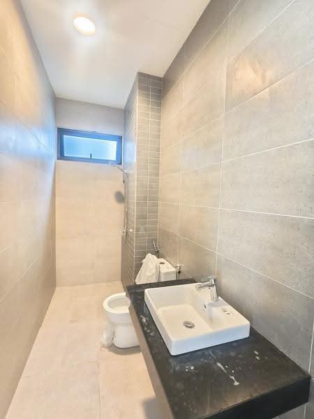 Semi-Detached House for Sale in Ampang (Selangor) - Hetha Chan - Bathroom - PropertyGuru.com.my