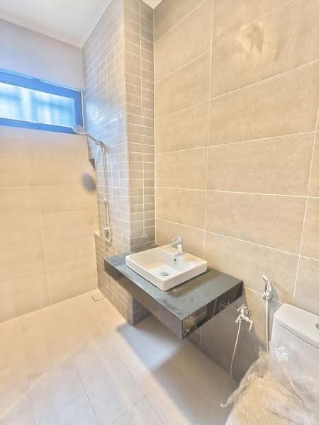 Semi-Detached House for Sale in Ampang (Selangor) - Hetha Chan - Bathroom - PropertyGuru.com.my
