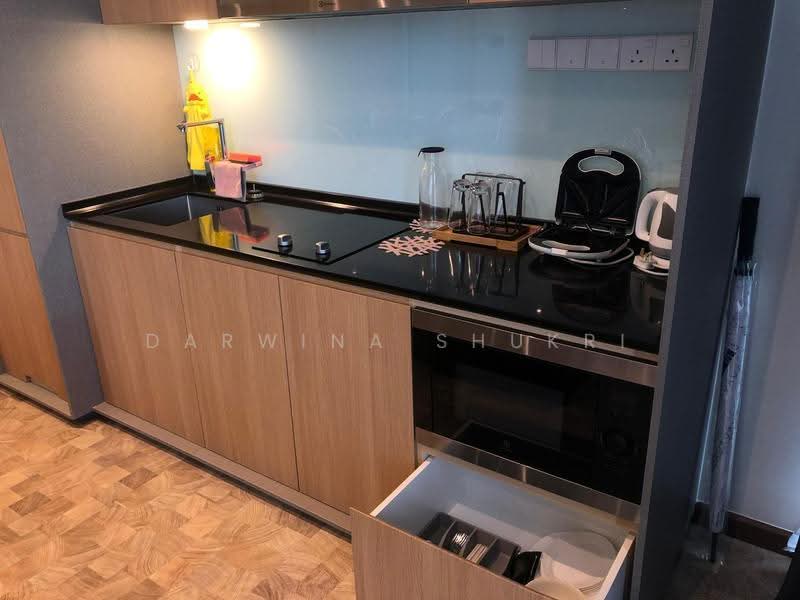 Kediaman Servis untuk Disewa di Expressionz Professional Suites - Darwina Shukri - Kitchen - PropertyGuru.com.my