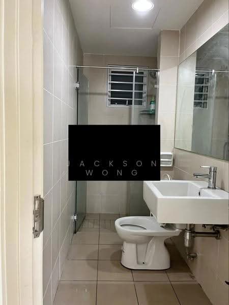 Kediaman Servis untuk Disewa di Tiara Mutiara / The Crown - Jackson Wong - Bathroom - PropertyGuru.com.my