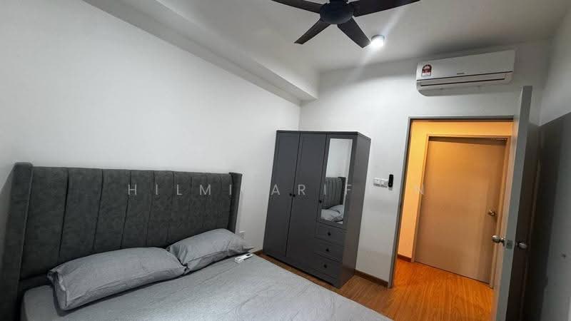 Service Residence for Rent at Maya Bay Residences @ Gamuda Cove - Hilmi Ariffin - Bedroom - PropertyGuru.com.my