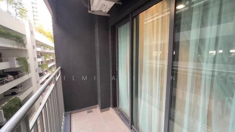 Service Residence for Rent at Maya Bay Residences @ Gamuda Cove - Hilmi Ariffin - Balcony - PropertyGuru.com.my