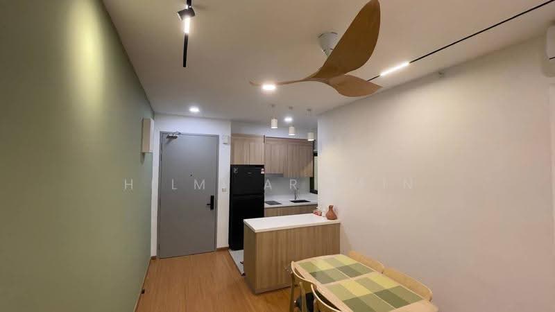 Service Residence for Rent at Maya Bay Residences @ Gamuda Cove - Hilmi Ariffin - Kitchen - PropertyGuru.com.my