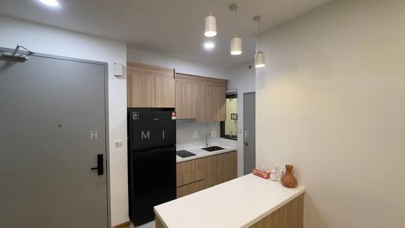 Service Residence for Rent at Maya Bay Residences @ Gamuda Cove - Hilmi Ariffin - Kitchen - PropertyGuru.com.my