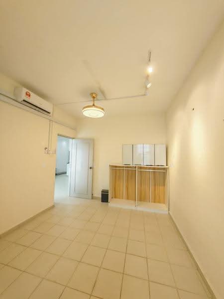 Apartment for Rent at Lake View Suites - Stella Chia - Interior - PropertyGuru.com.my