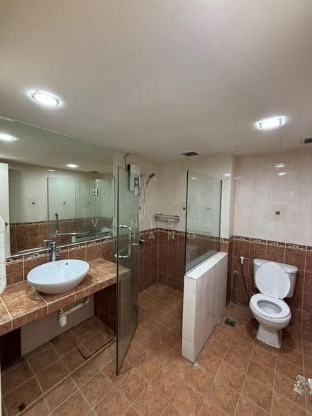 Condominium for Rent at Perdana Exclusive - Vanessa Chang - Bathroom - PropertyGuru.com.my