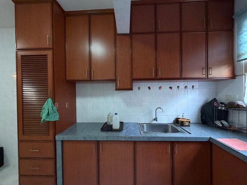 2-storey Terraced House for Sale in Sungai Ara (Penang) - Bernard Chew - Kitchen - PropertyGuru.com.my