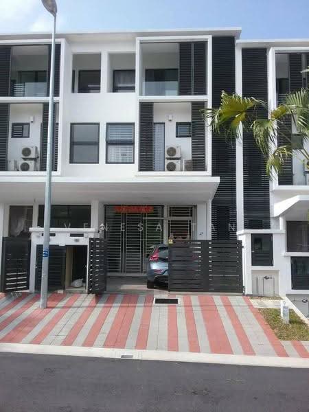 Rumah Teres untuk Disewa di Taman Puncak Jalil (Seri Kembangan) - Venesa Tan - PropertyGuru.com.my