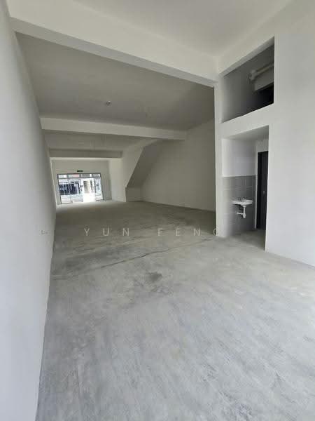 Shop for Rent in Pasir Gudang (Johor) - Yun Feng - Entrance - PropertyGuru.com.my