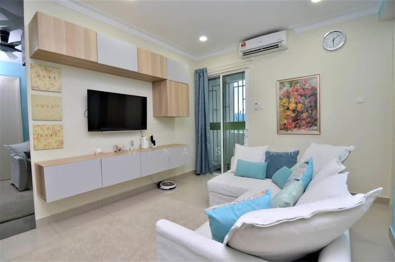 Service Residence for Sale at Saville @ Melawati - Darwina Shukri - Living Room - PropertyGuru.com.my