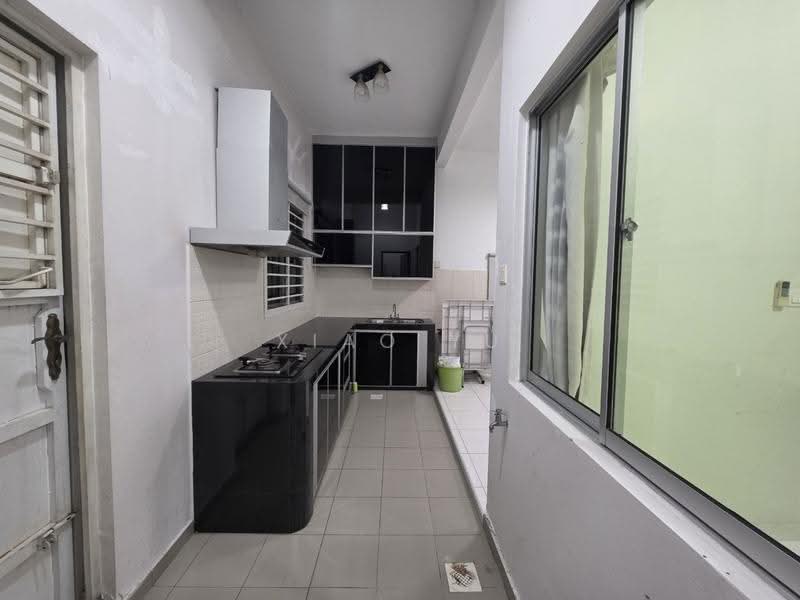 2-storey Terraced House for Sale in Taman Setia Indah (Tebrau) - Xiao Yu - Kitchen - PropertyGuru.com.my