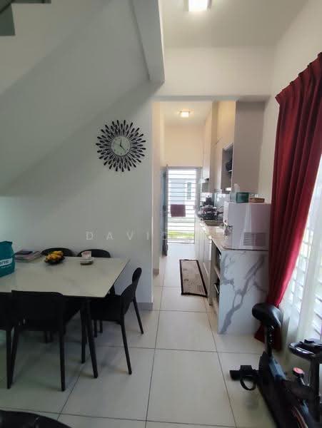 Rumah Teres 3-Tingkat untuk Dijual di Petaling Jaya (Selangor) - David Ng - Dining Room - PropertyGuru.com.my