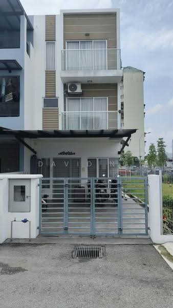 Rumah Teres 3-Tingkat untuk Dijual di Petaling Jaya (Selangor) - David Ng - Exterior - PropertyGuru.com.my