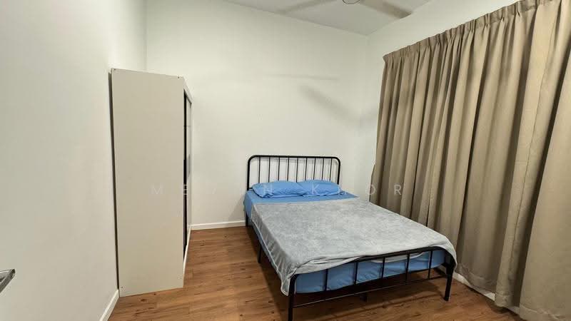 Service Residence for Sale at Paramount Utropolis - Meoon Khor - Bedroom - PropertyGuru.com.my