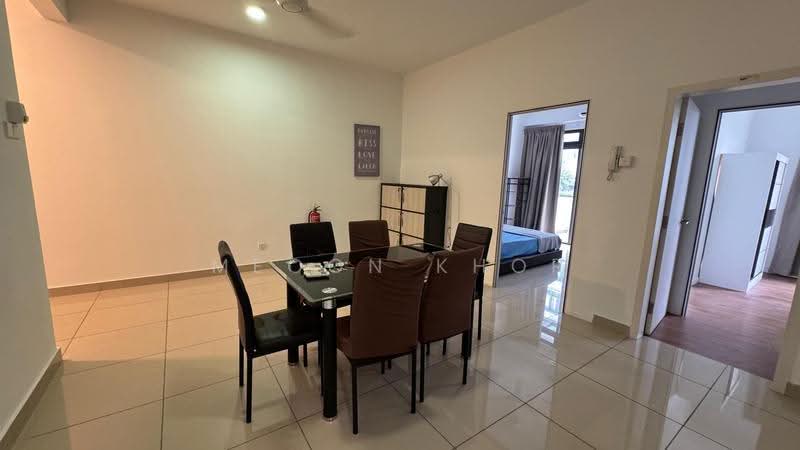Service Residence for Sale at Paramount Utropolis - Meoon Khor - Dining Room - PropertyGuru.com.my