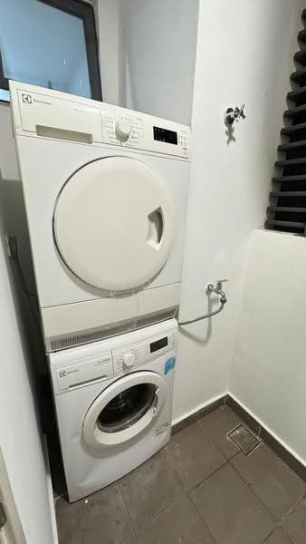Service Residence for Sale at Paramount Utropolis - Meoon Khor - PropertyGuru.com.my