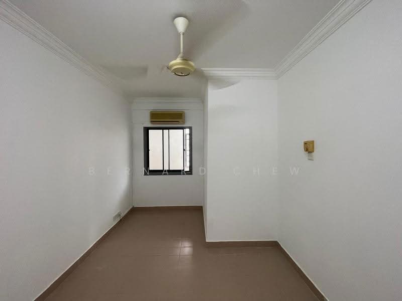 2-storey Terraced House for Sale in Sungai Ara (Penang) - Bernard Chew - Interior - PropertyGuru.com.my
