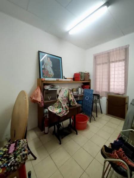 3rd bedroom (exclude furniture's)