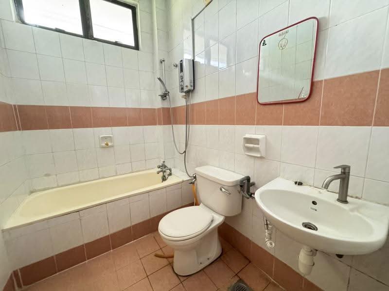 Bungalow House for Sale in Saujana Akasia (Sungai Buloh) - Chloe Kok - PropertyGuru.com.my
