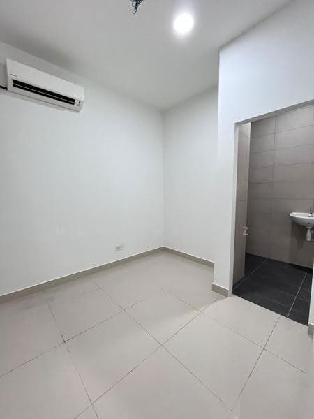 Service Residence for Sale at Stellar Residences - Mohd Hafiez - Bathroom - PropertyGuru.com.my