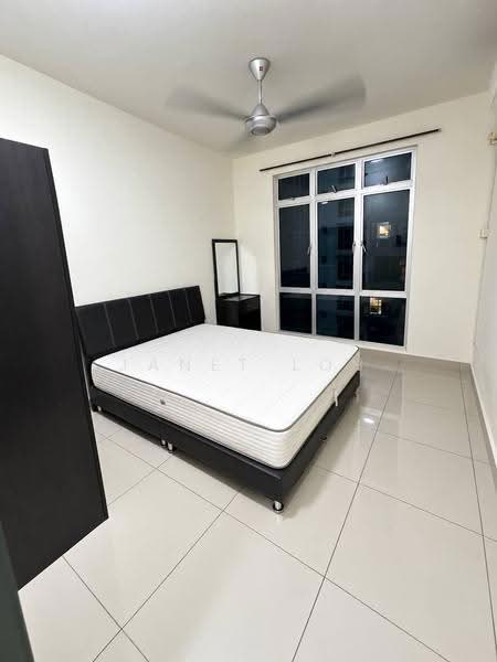 Service Residence for Sale at D'Ambience Residences (Pangsapuri Ikatan Flora) - Janet Loh - Bedroom - PropertyGuru.com.my