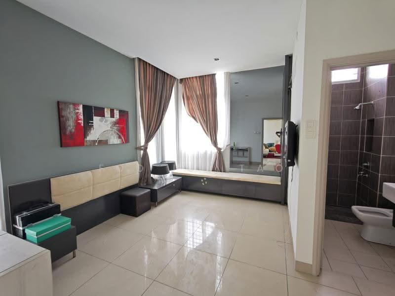 Rumah Banglo untuk Disewa di Taman Suria (Johor Bahru) - Foo Jun Tao - Bedroom - PropertyGuru.com.my