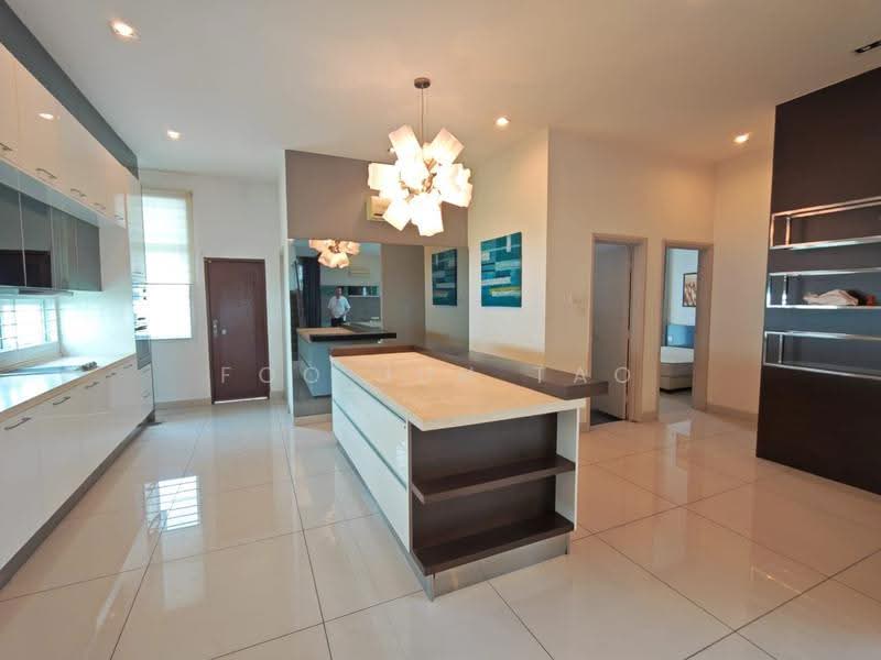 Rumah Banglo untuk Disewa di Taman Suria (Johor Bahru) - Foo Jun Tao - Kitchen - PropertyGuru.com.my