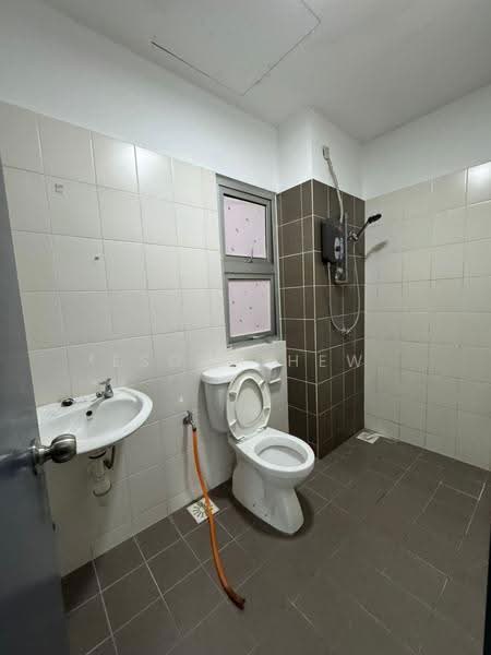 Service Residence for Rent at Saville @ Kajang - Eson Chew - Bathroom - PropertyGuru.com.my