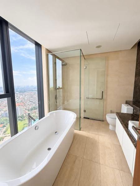 Kediaman Servis untuk Disewa di The Astaka @ 1 Bukit Senyum - Hock Kim - Bathroom - PropertyGuru.com.my