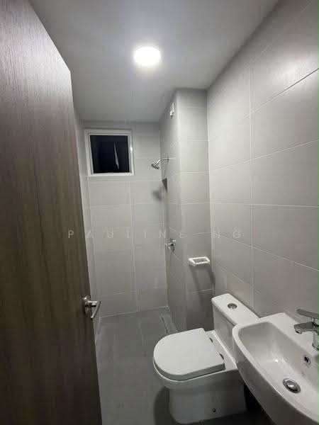 Service Residence for Rent at TRELLIS RESIDENCES - Pauline Ng - Bathroom - PropertyGuru.com.my