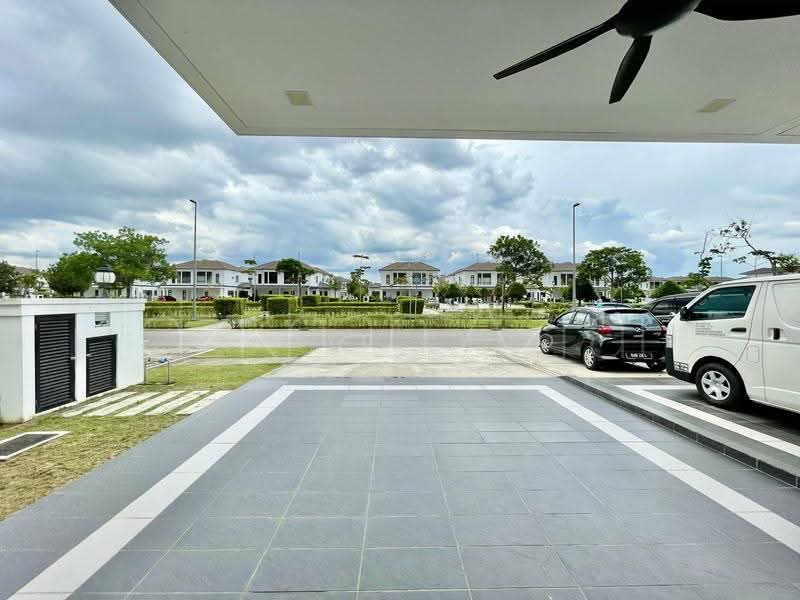 Rumah Berkembar untuk Dijual di Eco Grandeur (Puncak Alam) - Caiyi Choo - PropertyGuru.com.my