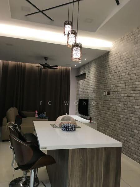 Rumah Berkembar untuk Dijual di Bandar Kinrara Seksyen 2 (Bandar Kinrara) - FC Wong - Living Room - PropertyGuru.com.my