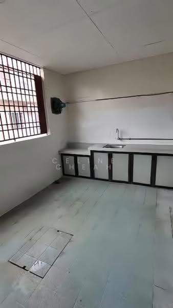 Rumah Teres 2-Tingkat untuk Dijual di Bayan Lepas (Penang) - Celine Cheah - Kitchen - PropertyGuru.com.my