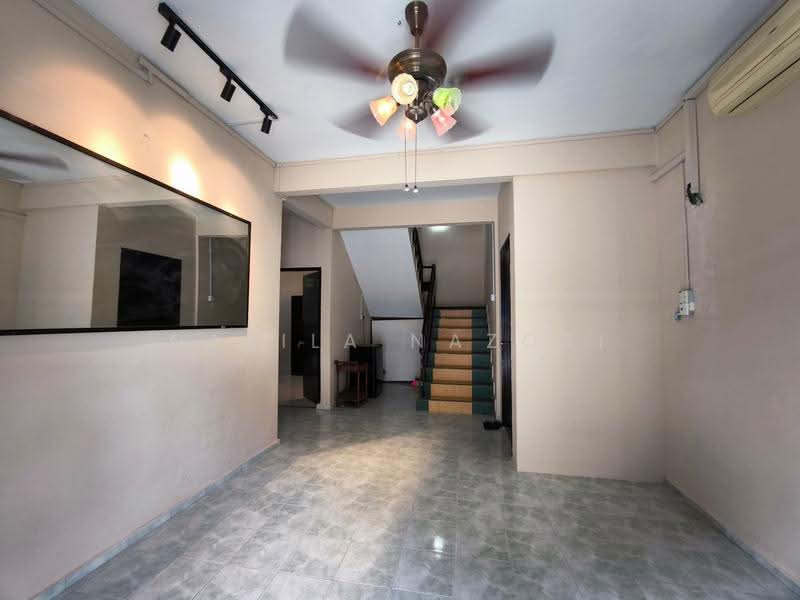Semi-Detached House for Rent in Guchil Bayam (Kota Bharu) - Nabila Nazori - Living Room - PropertyGuru.com.my