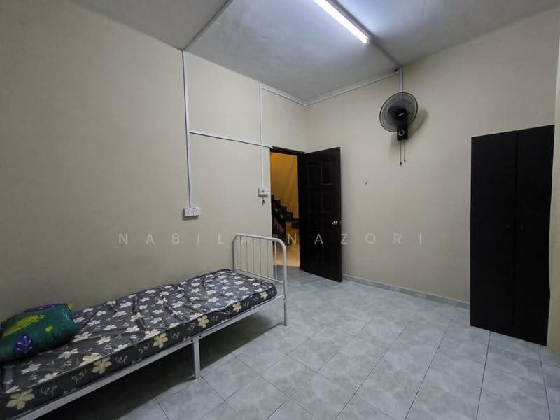 Semi-Detached House for Rent in Guchil Bayam (Kota Bharu) - Nabila Nazori - Bedroom - PropertyGuru.com.my