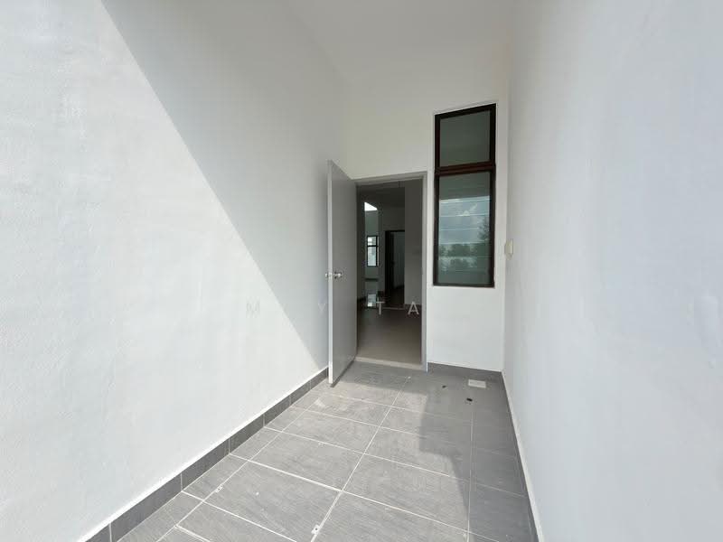 Rumah Teres 1-Tingkat untuk Dijual di Taman Mengkibol (Kluang) - May Tan - PropertyGuru.com.my