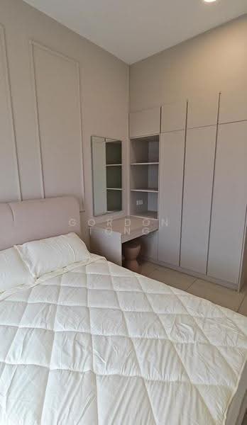 Kediaman Servis untuk Disewa di Residensi Estetik 8 (Est8) - Gordon Tong - Bedroom - PropertyGuru.com.my