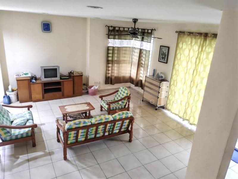 Rumah Berkembar untuk Dijual di Seremban (Negeri Sembilan) - Connie Chong - Living Room - PropertyGuru.com.my
